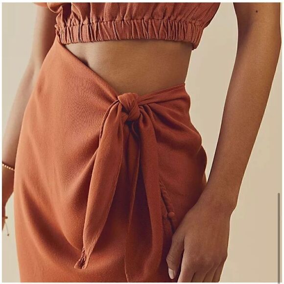 Free People Rae Maxi Dress in Sienna - Picture 4 of 10